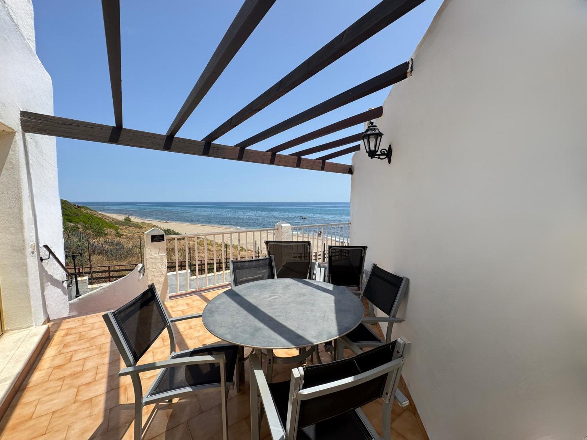 Macdonald Leila Playa Apartamento